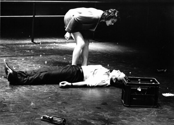 KATZELMACHER am Düsseldorfer Schauspielhaus 1991, Regie: Wolf Seesemann, Fotografie: Lore Bermbach